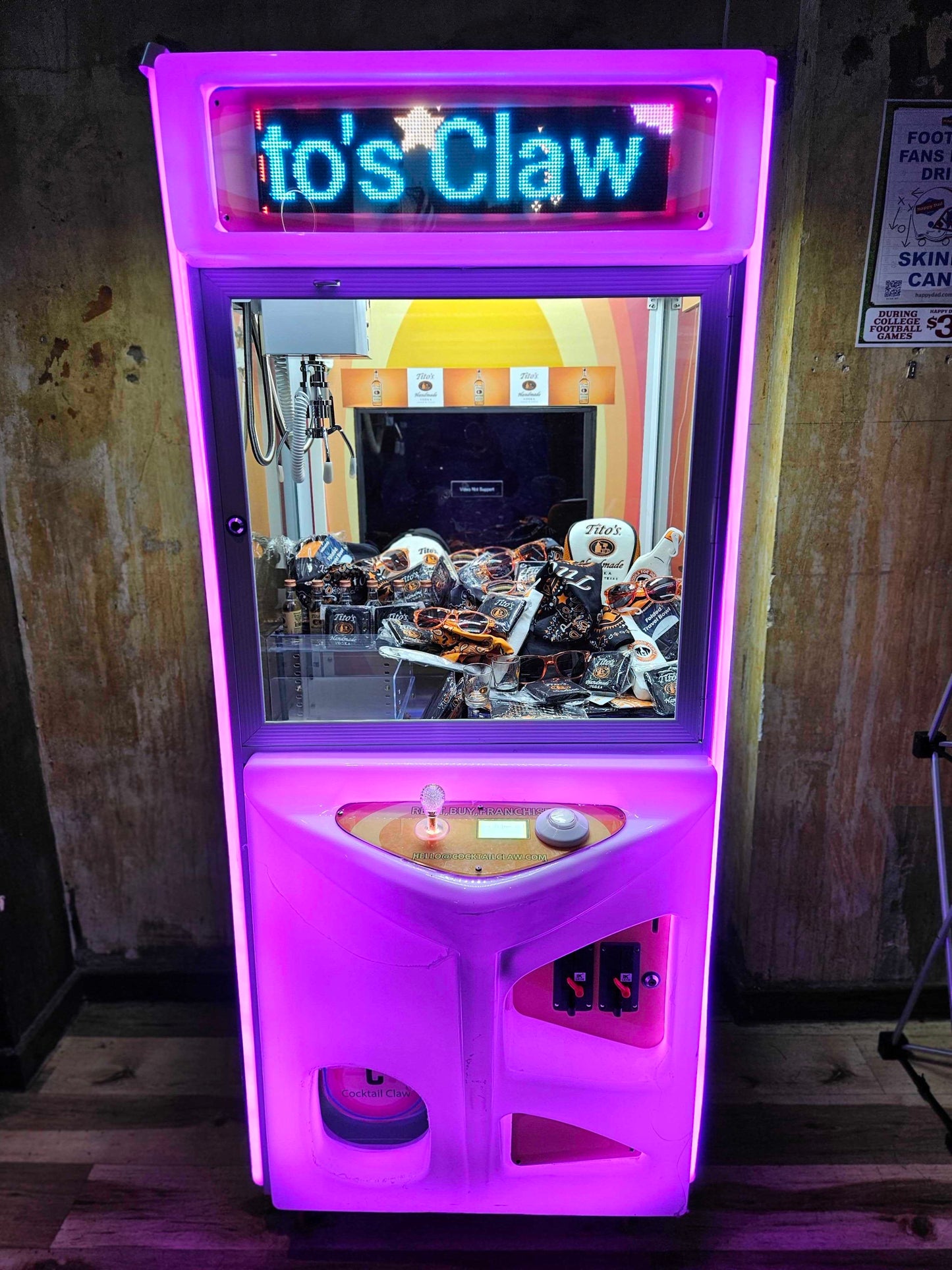 Landscape TV Merch Claw